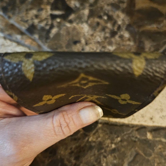 Louis Vuitton Canvas monogram Cigarette Cigar Tampon Holder fold in Flap - Picture 6 of 11